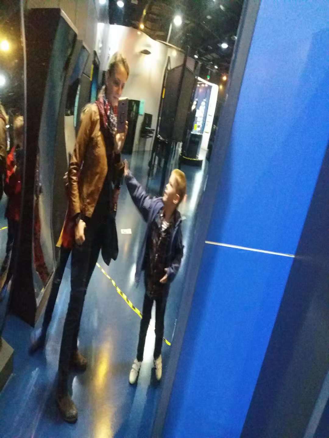 elonyostukor.jpg