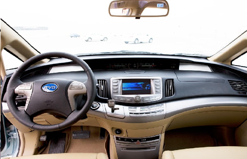 byd-e6-interior_1.jpg