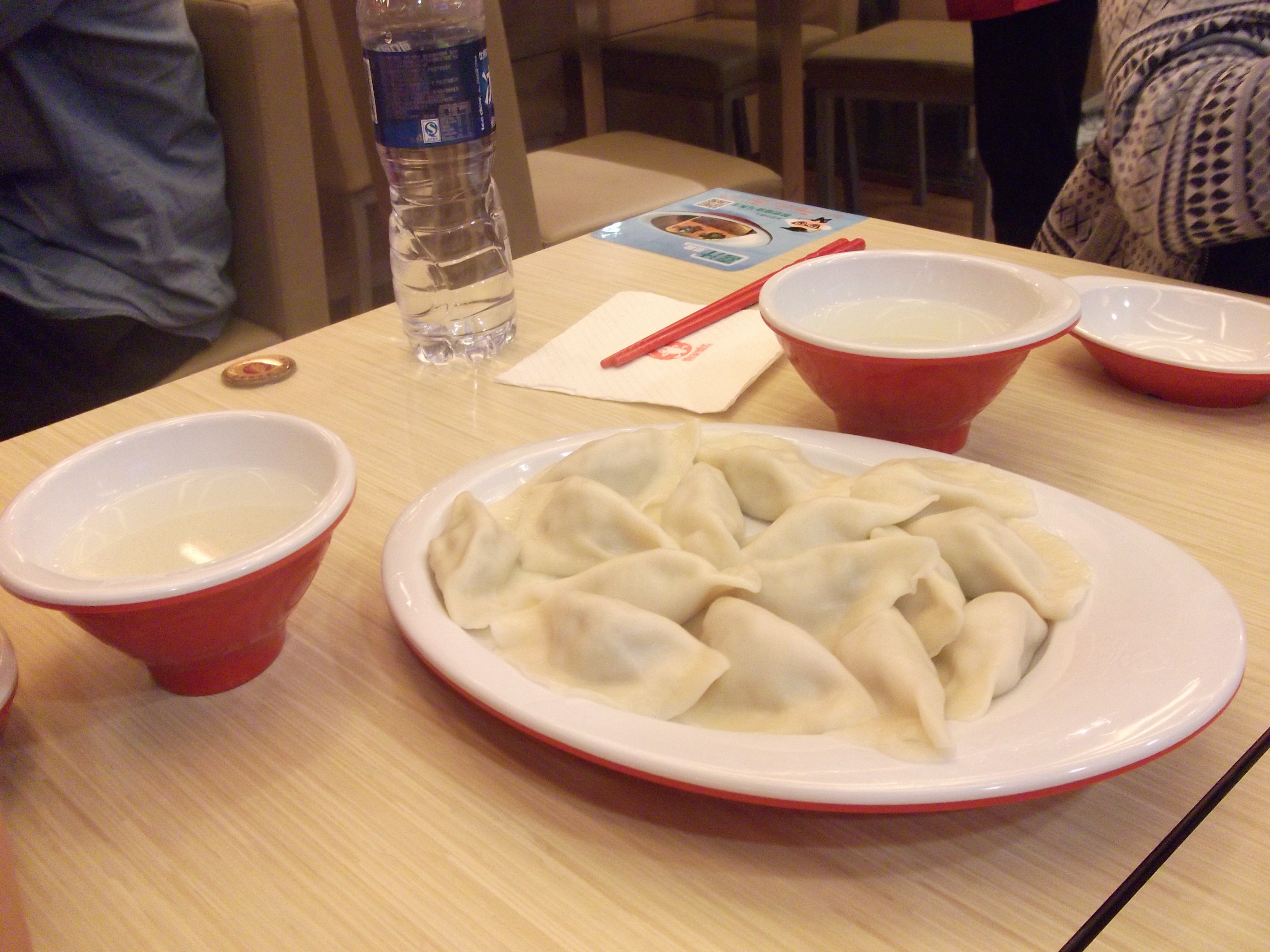 Egy tál jiaozi (One plate of jiaozi)