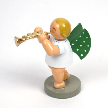 wuk-angel-trumpet-2.jpg