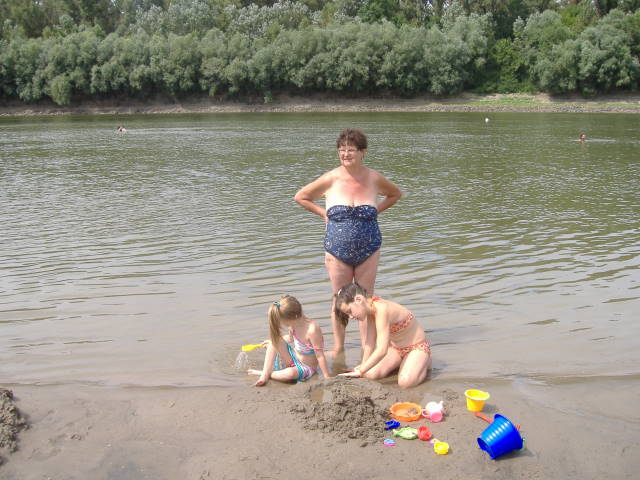1kölkökcsongrád 1.jpg