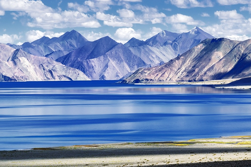 pangong-lake-ladakh-2-1024x683.png