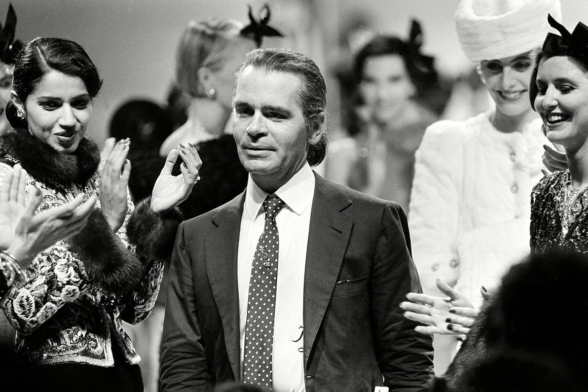 karllagerfeld02-vogueint-30oct17-rexfeatures-jpg-3117-north-1160x-white-1536347021.jpg