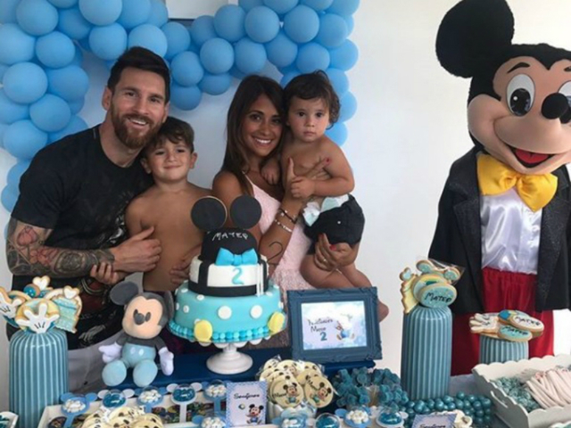 Mennyi idő alatt keresi meg a fizetésed Messi vagy Federer?