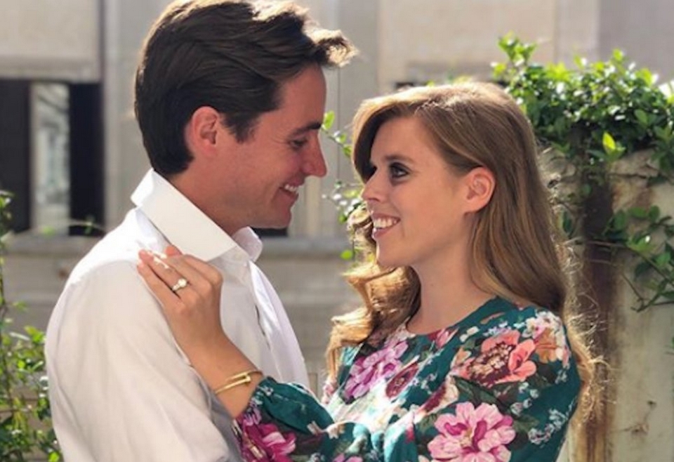 beatrice_hercegno_fekvo_foto_princess_eugenie_kensington_palace.jpg