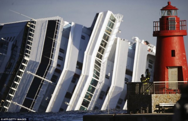 Costa Concordia 2 AFP.jpg