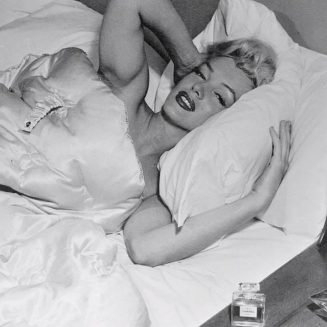 Marilyn Monroe cikk.jpg