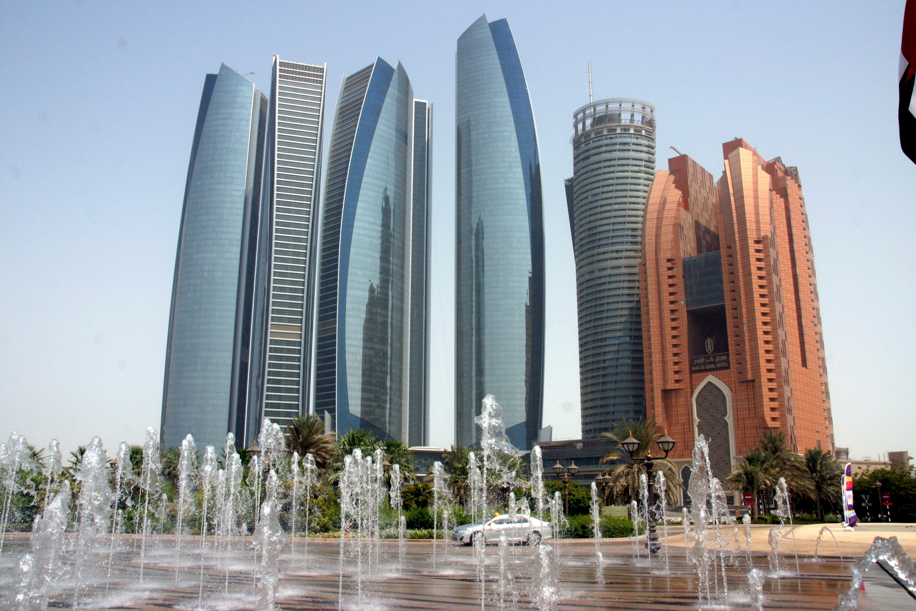 Abu Dhabi felhőkarcolók