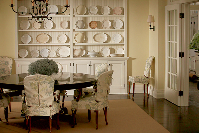 chameleon-interiors blogspot Set Design- Something's Gotta Give- Other Spaces- architecturaldigest.com_1213937887077_1.png