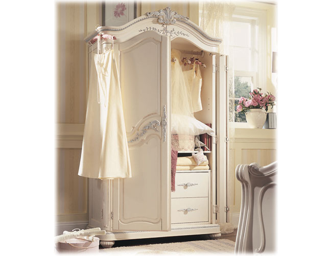 thefurniture com armoire1-op1.jpg