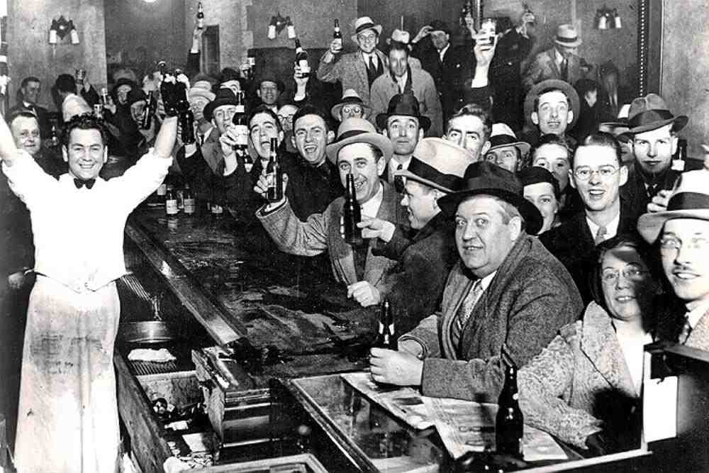december-5th-1933-the-night-they-ended-prohibition_1.jpg