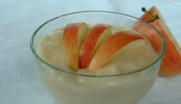 Fűszeres almapuding kókusztejjel
