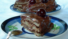 Nutellás-meggyes torta