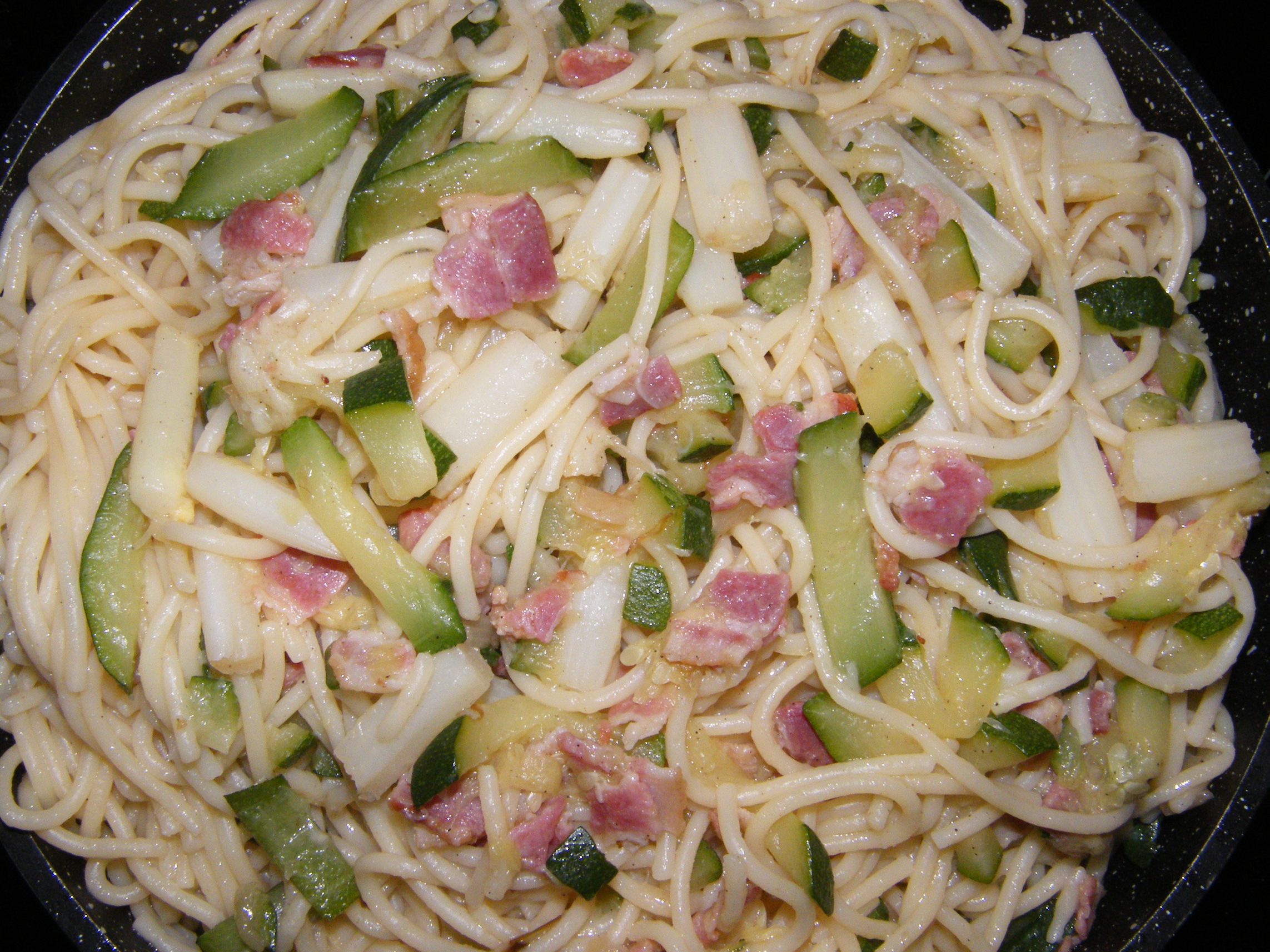 spargas-baconos-cukkinis_spagetti_2.JPG