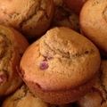 Kakaós-meggyes muffin