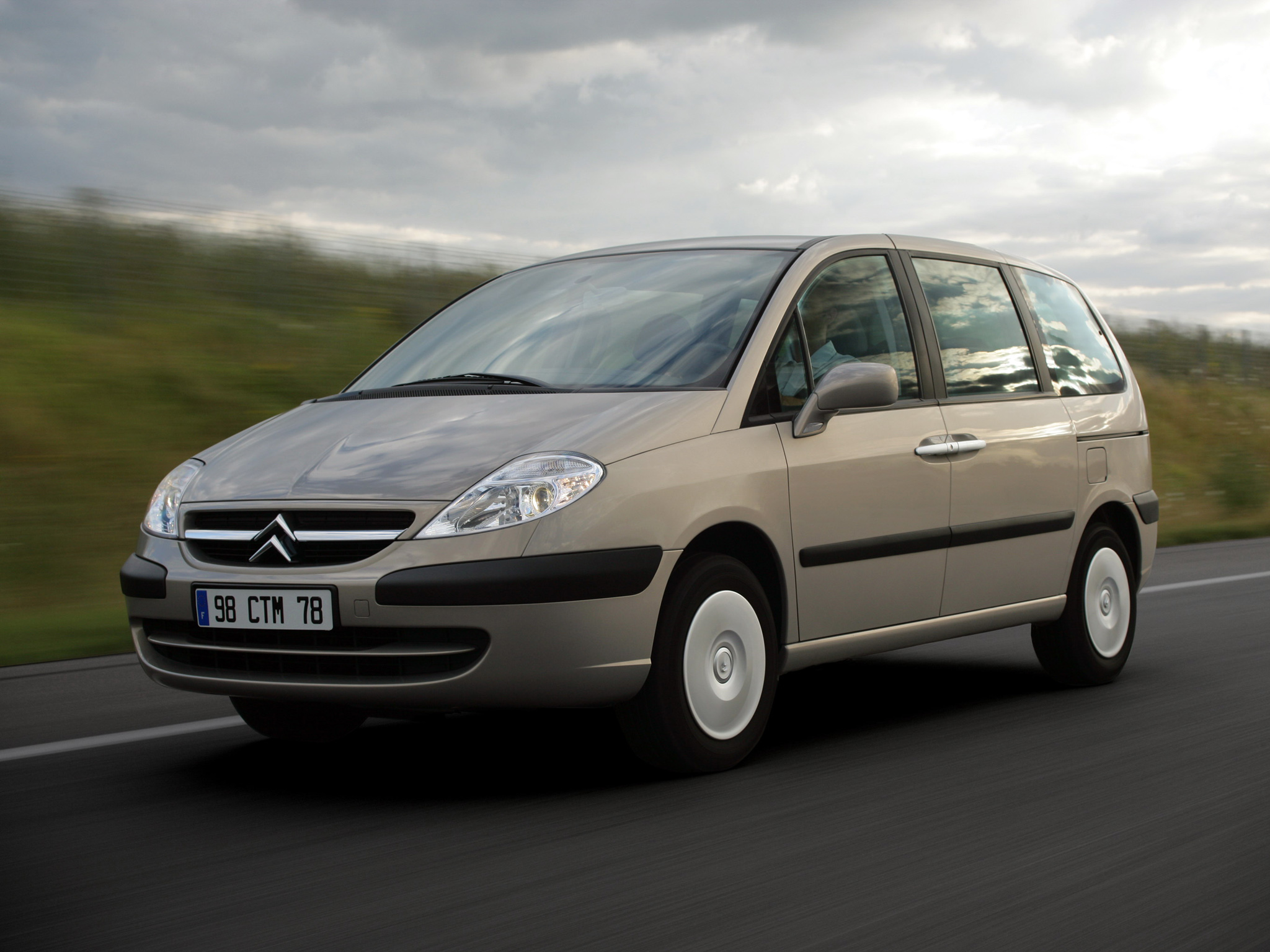 Citroen-C8_mp17_pic_87928.jpg