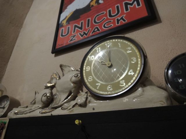 Clock sörbár