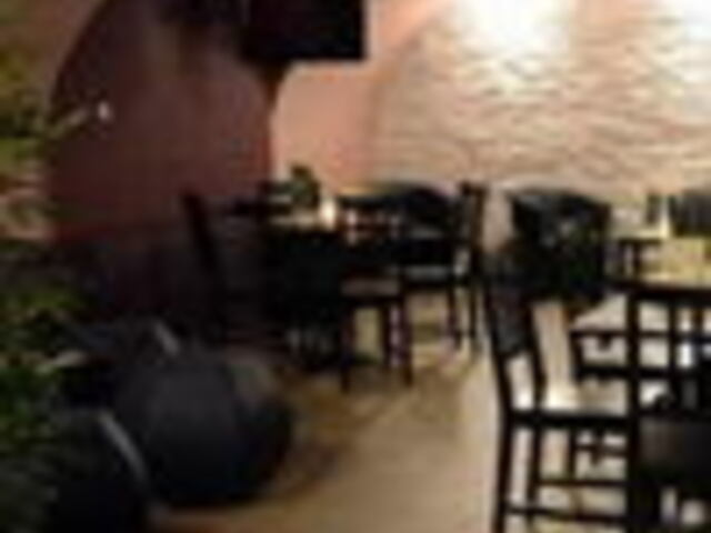 Dive Café & Bar