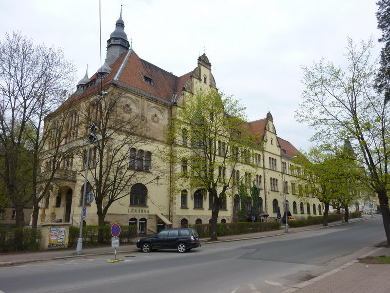 Cifra épület