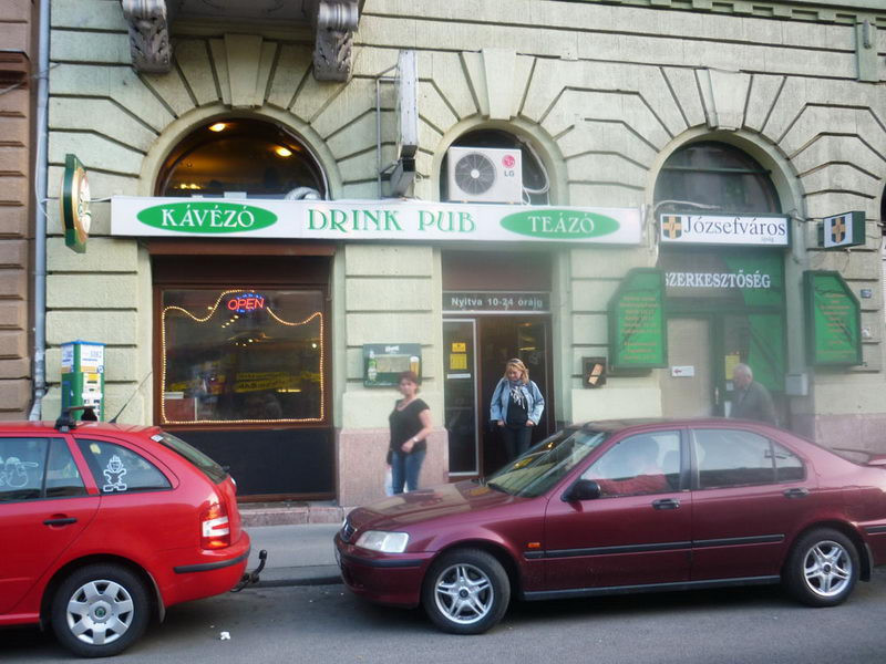 Szerény