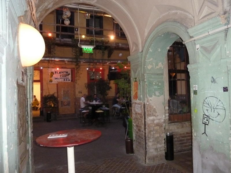 Újabb kereszteződés