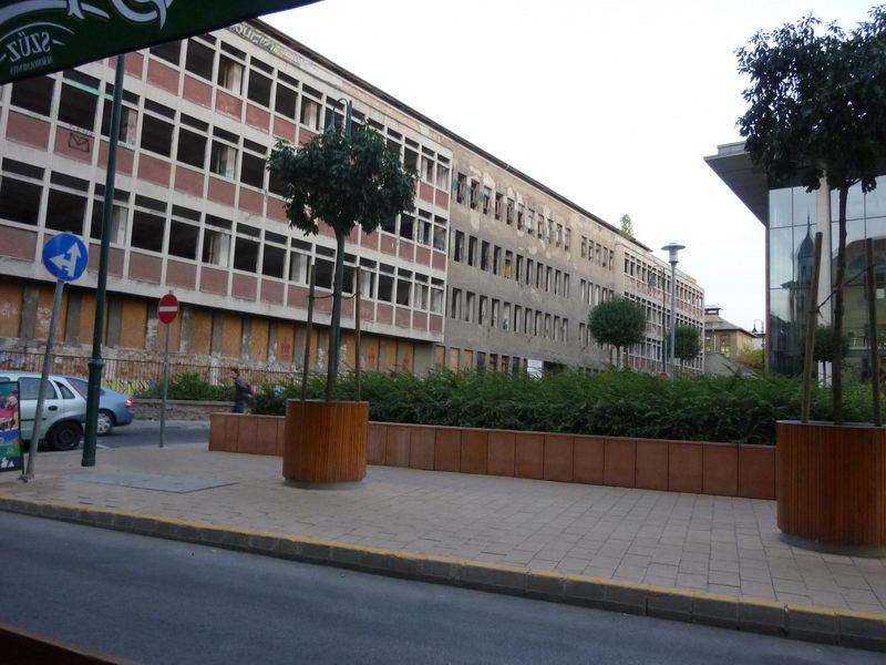 Ex-Tűzraktérre látás