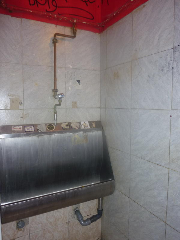 Vályú