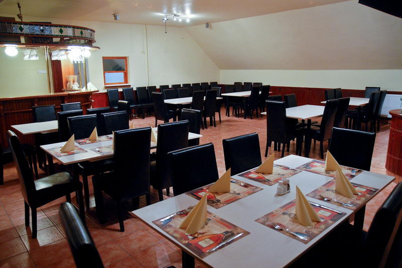 Bőrös