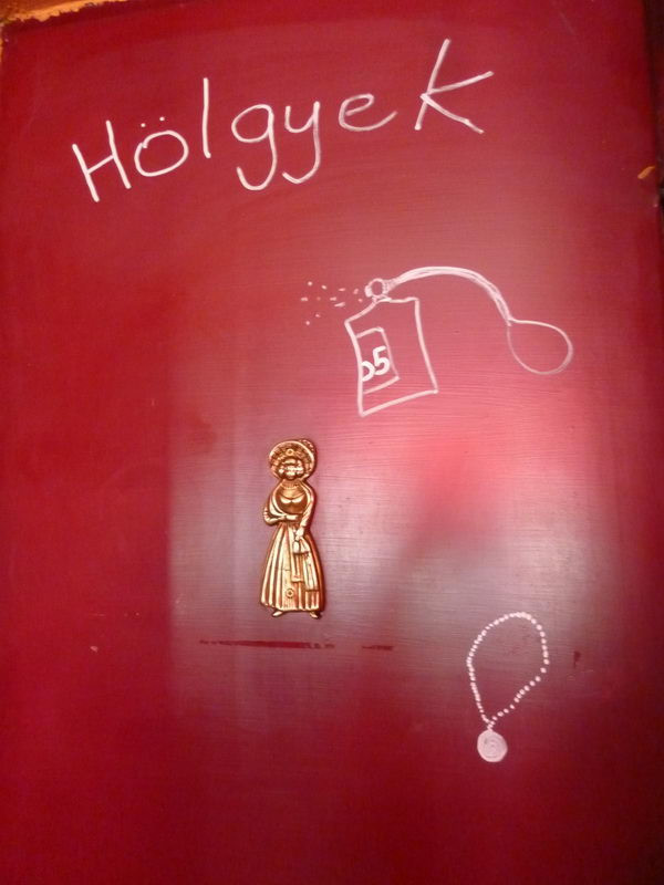Hölgyek