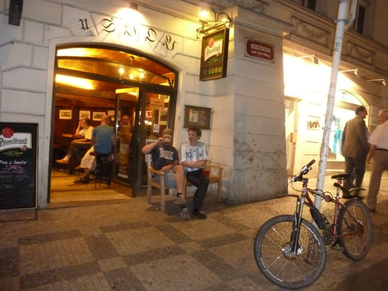 A hordónál