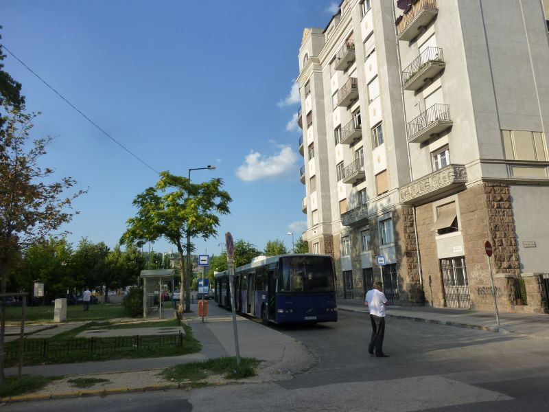 Mostani buszmegálló