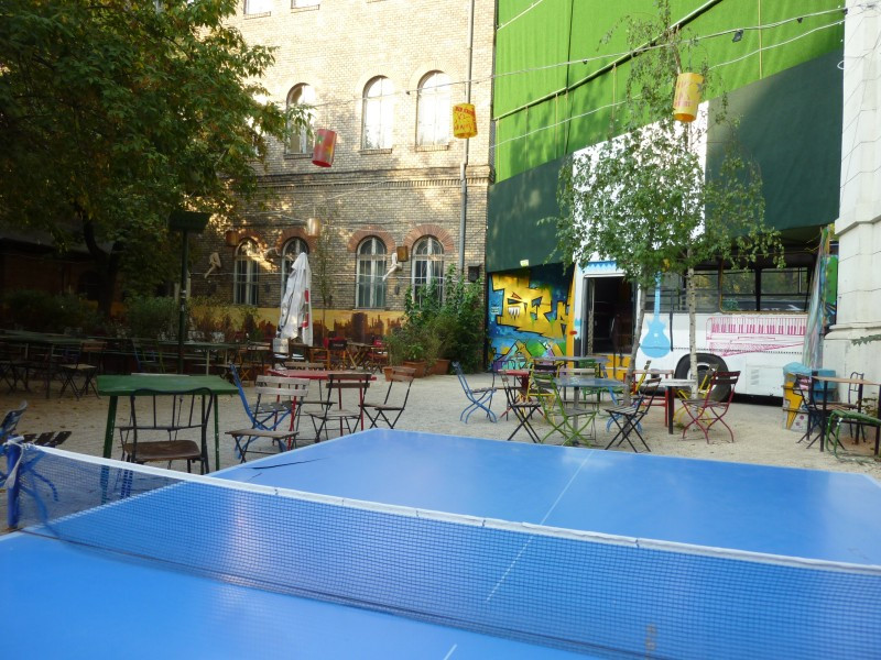 Ping-pong asztalról nézve