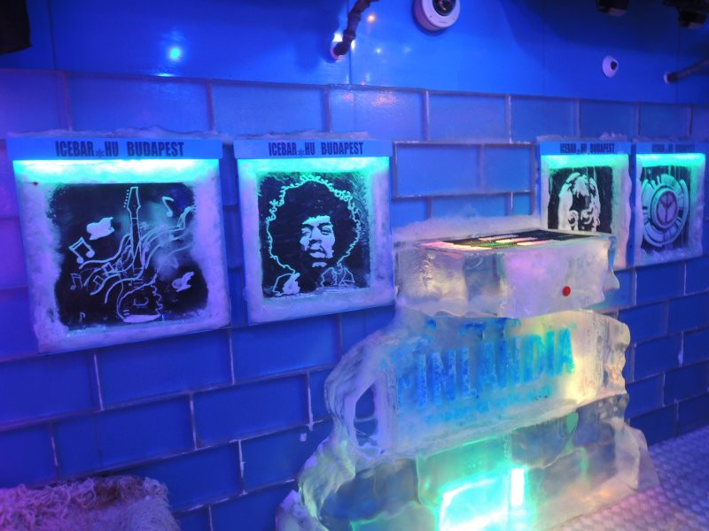 icebar014