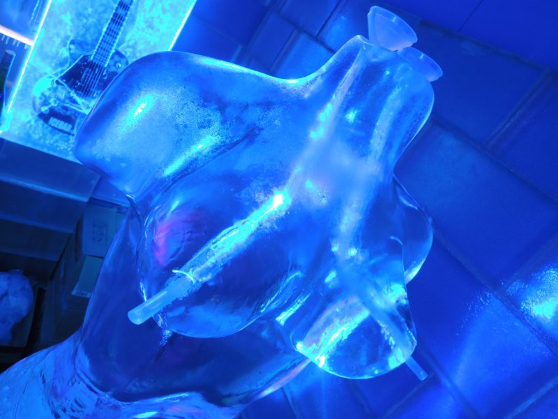 icebar026