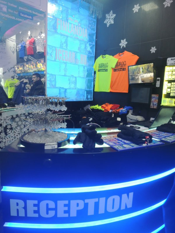 icebar037