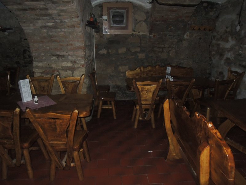 gyogygodor022