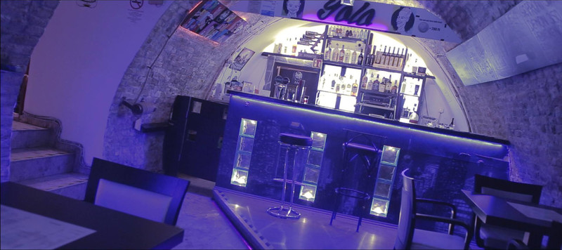 pub
