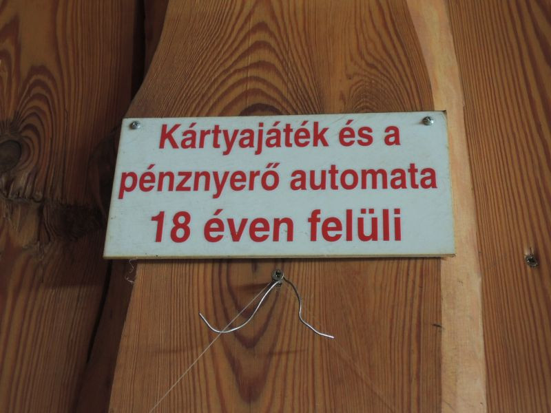 uveghaz013