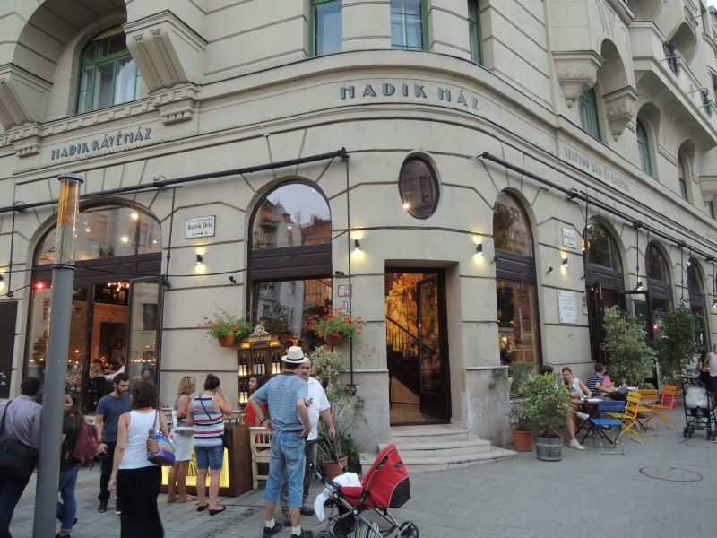 hadik008