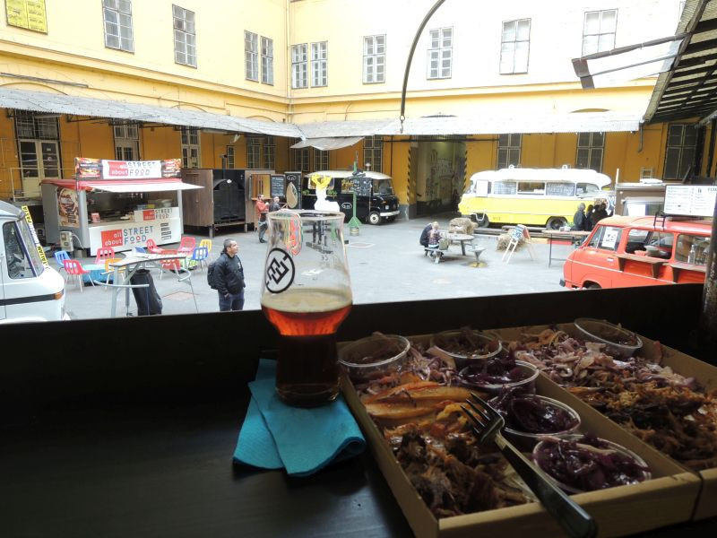 foodtruckudvar001