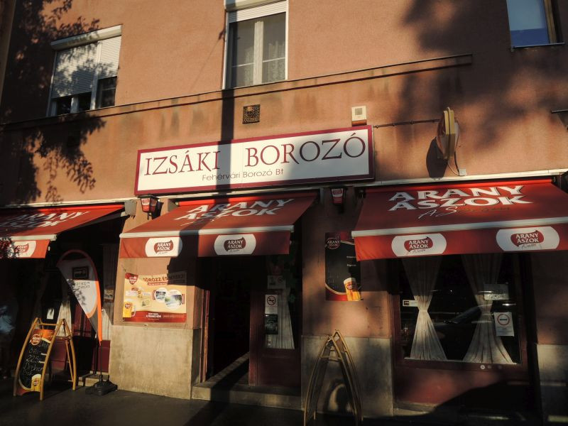 izsaki19