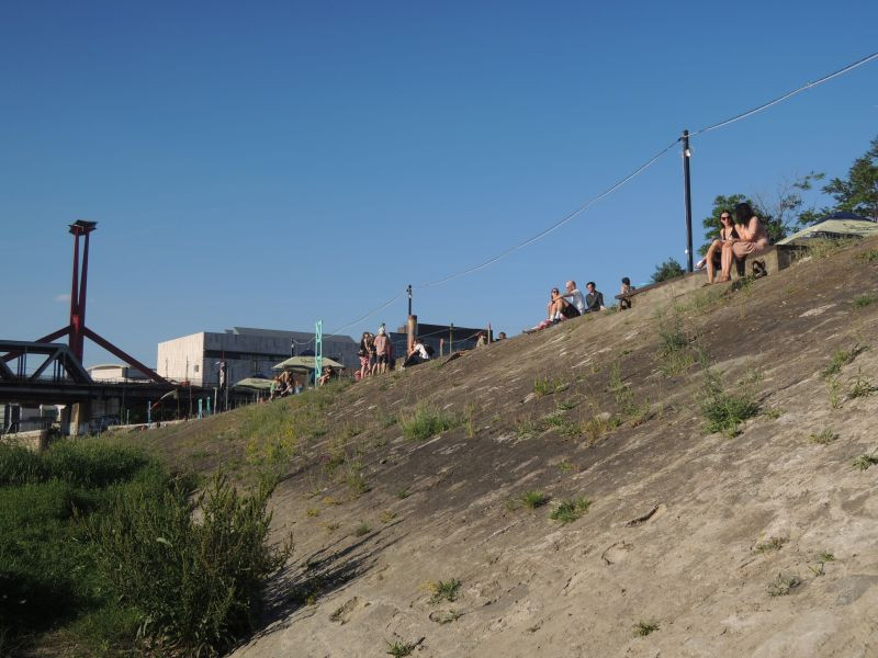 valyo14