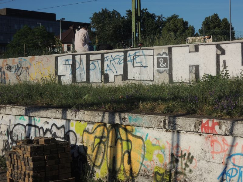 valyo32