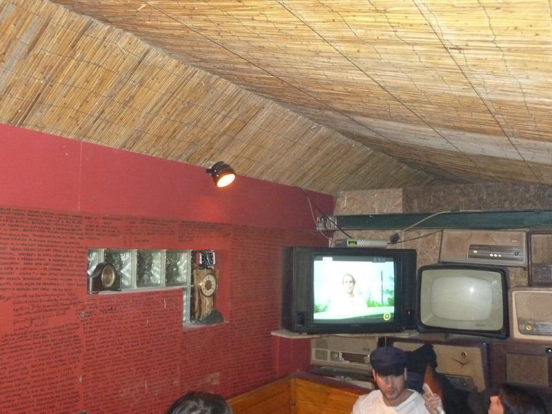 Teleírt piros
