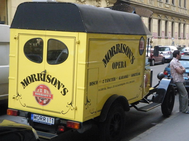 Van egy Morrisons 1 is
