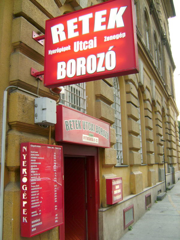 Az utcáról kapta a nevét