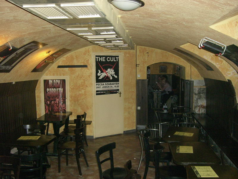 Tágas a tér, de kinek?