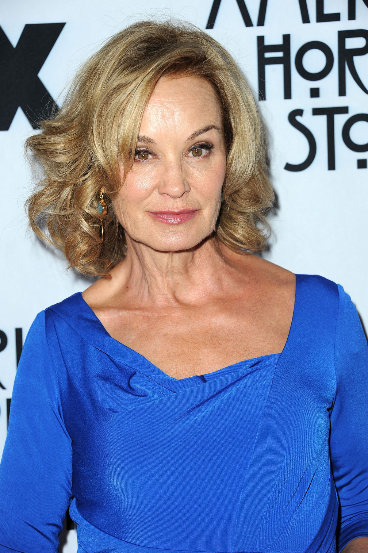 JESSICA-LANGE-at-American-Horror-Story.jpg