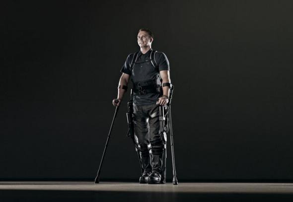 ekso-bionic-suit-2.jpg