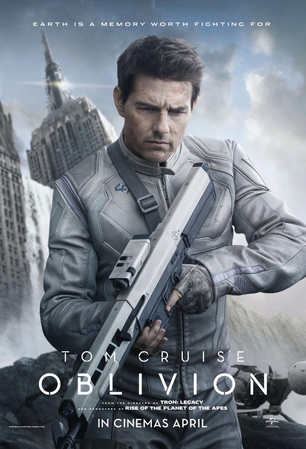 oblivion_tom_cruise_poster.jpg